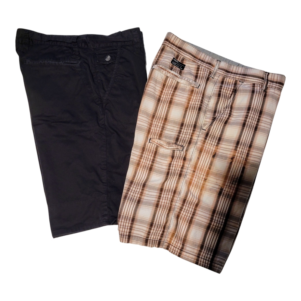 Men's Shorts by Oakley - Sz. 32/34